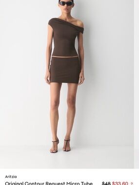 Aritzia
Original Contour Optimum Halter Top